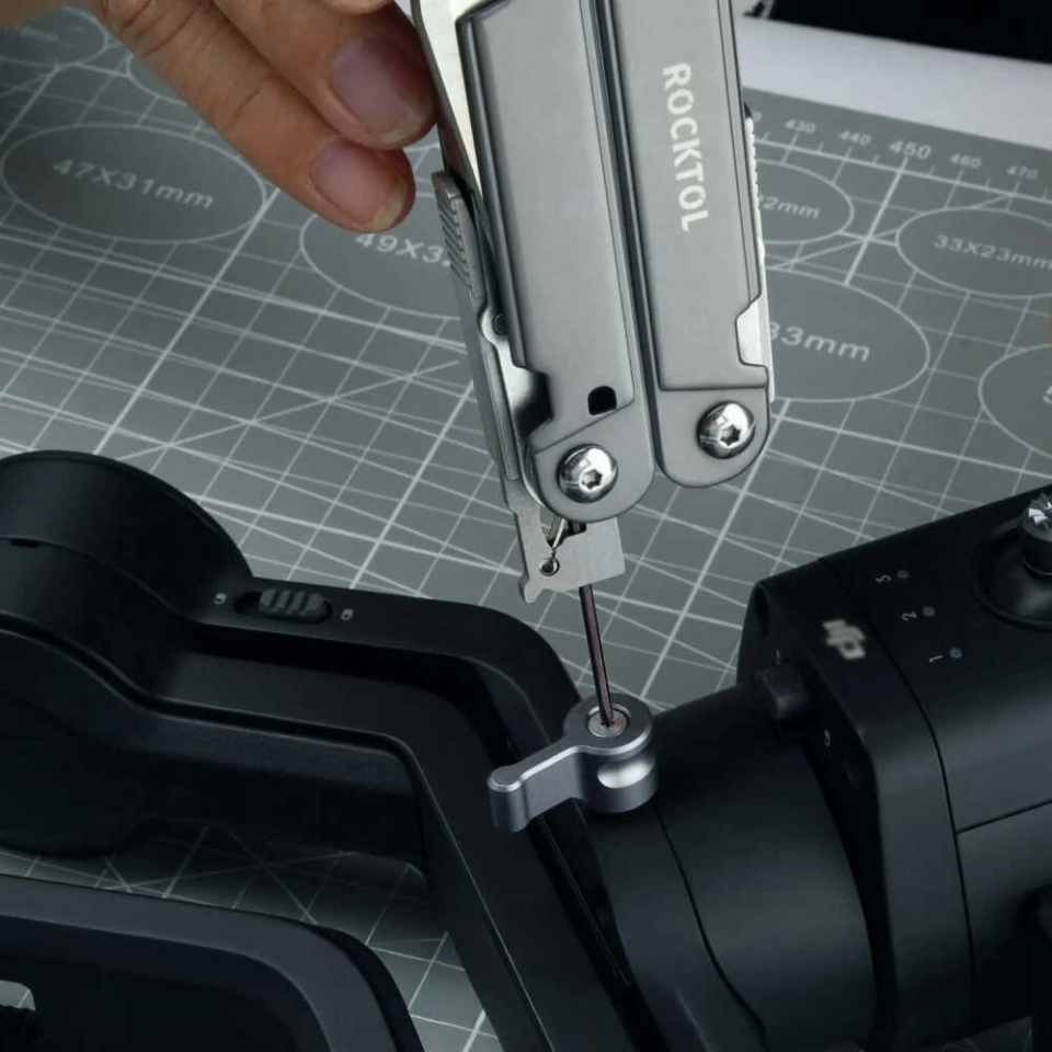 Rocktol GEN-R 27 Fonksiyonlu Multitool Pense Kılıflı