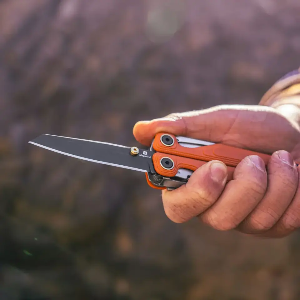 Leatherman WAVE® ALPHA Canyonland Multitool