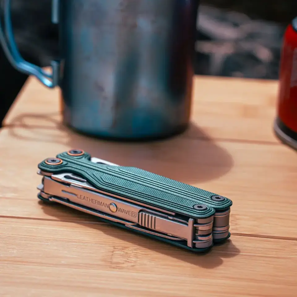 Leatherman WAVE® ALPHA Cascadia Multitool