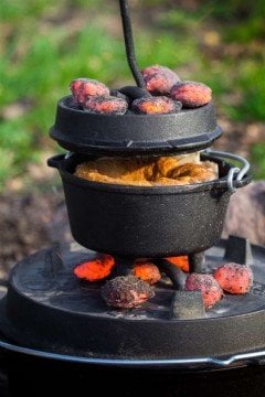 Petromax Dutch Oven FT1 Döküm Tencere ( Ayaklı Taban )